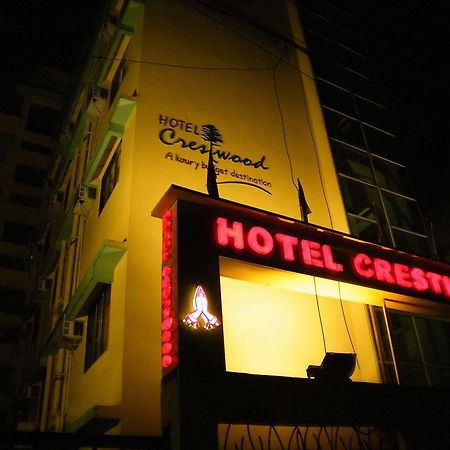 Hotel Crestwood Kalkata Exteriér fotografie